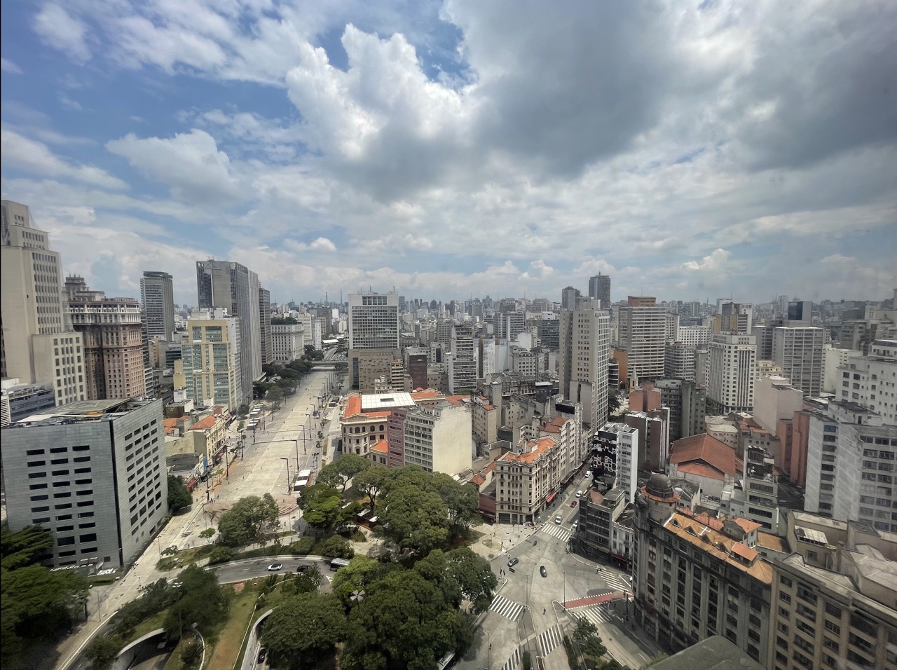View from the 34th Floor, on Mirante do Vale Skycraper in São Paulo, Brazil.